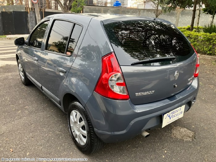 Renault SANDERO EXPRESSION 1.0 2009/2010